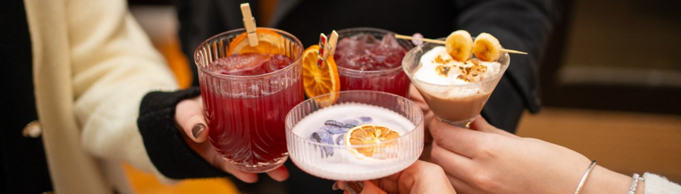 With a Splash Mobile Bar gallery image 1