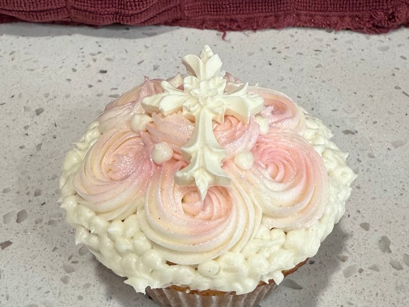 1 dozen Pink Baptism Vanilla with Vanilla Filling 3