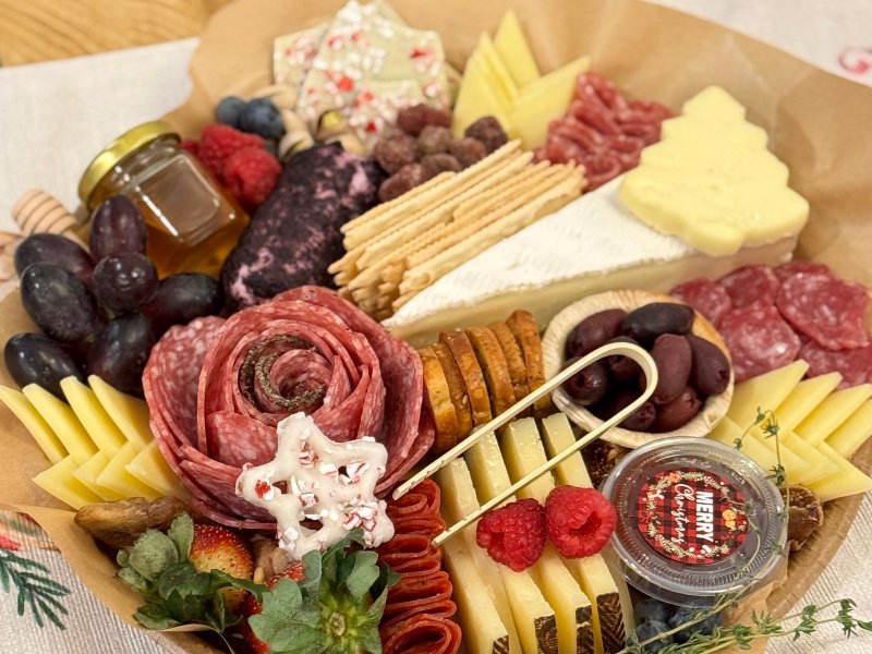 Small Holiday Board 2