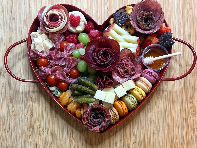 Valentine’s Heart Serving Tray 2