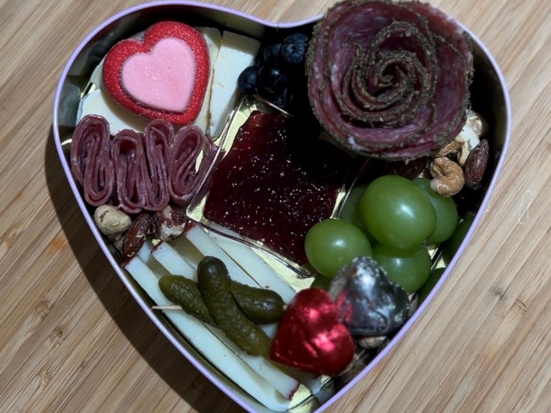 Valentine’s Heart Tin 3