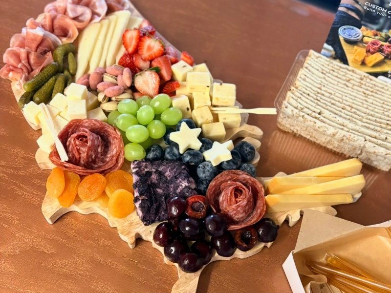 USA Keepsake Charcuterie Board