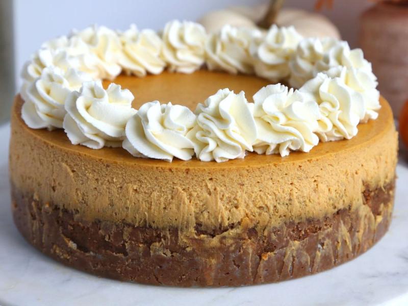 Pumpkin Spice Cheesecake