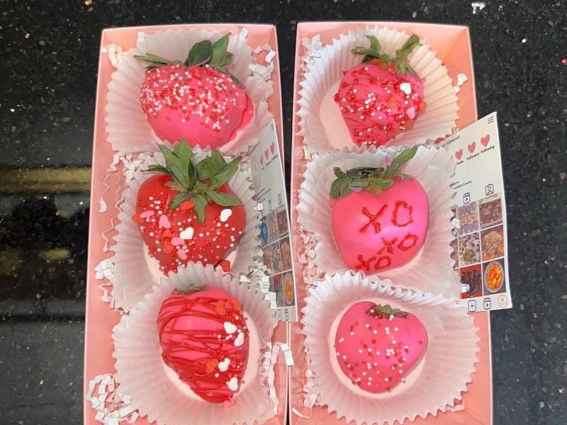 Chocolate Covered Strawberries 2