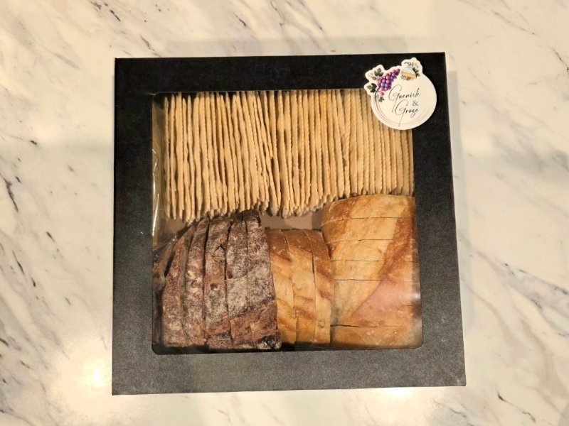 Ultimate Bread & Cracker Box 2