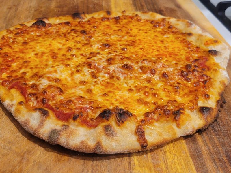 14'' Medium Sourdough Cheese Pizza