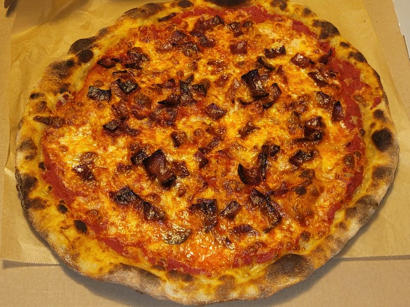 16'' Sourdough Bacon & Cheese Pizza