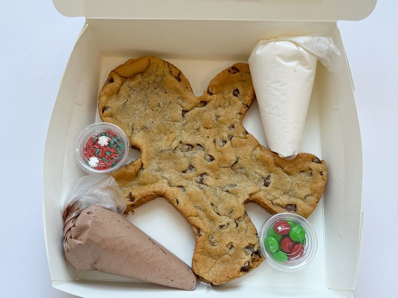 Gingerbread Man/Woman Decorate-Your-Own Cookie Kit