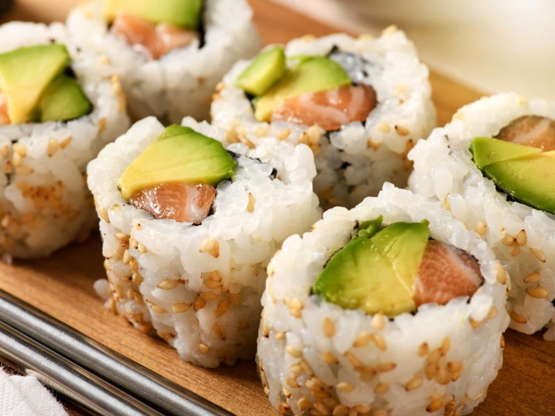 Sake (Salmon) Sushi Roll