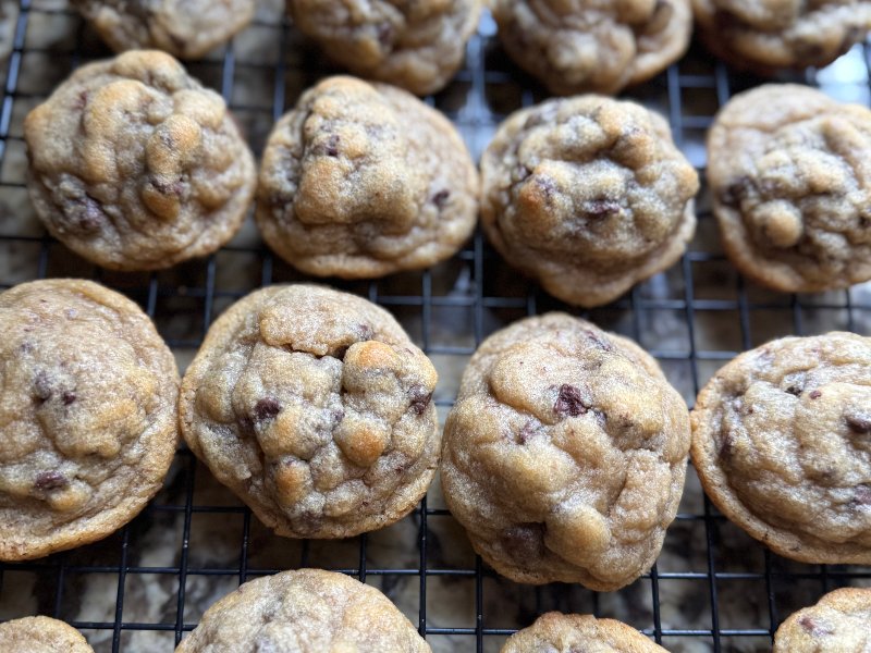 Chocolate Chip Cookies (Dozen)